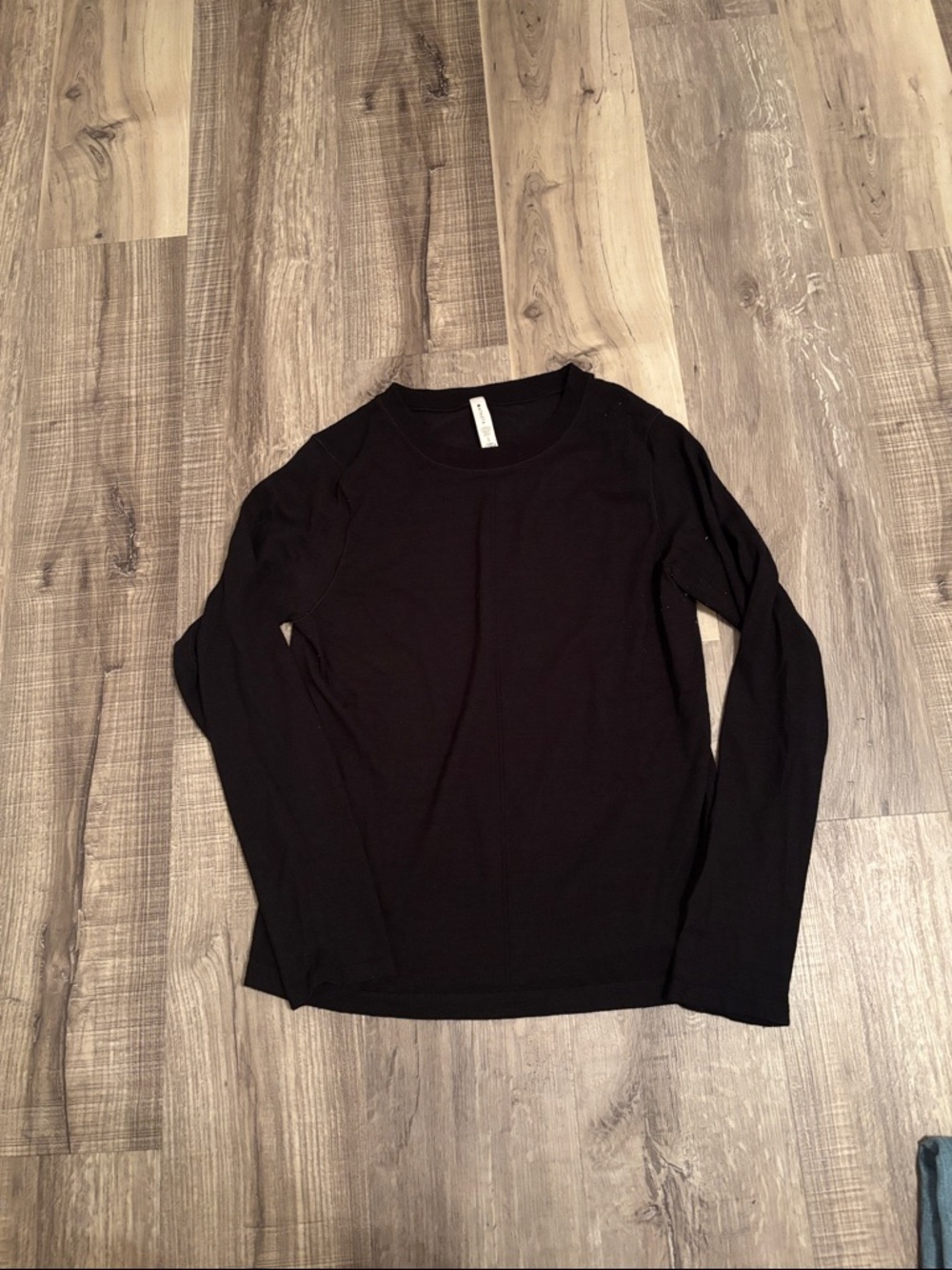Athleta Black Crewneck Long Sleeve Tee